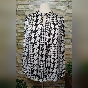 Kasper Black and White Houndstooth Blouse Tie Front Business Casual